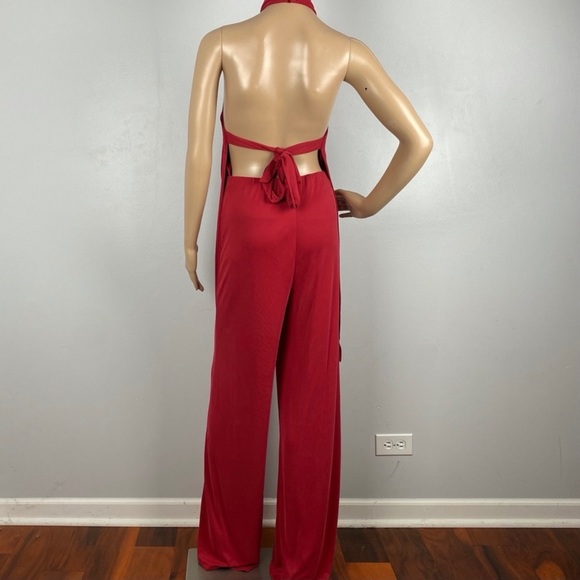 NEW HOUSE OF HARLOW 1960 REVOLVE SLEEVELESS JUMPSUIT - Picture 7 of 7